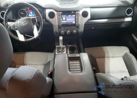 2015 Toyota Tundra Crewmax Sr5 z USA, uszkodzony, nr VIN 5TFDY5F15FX436995